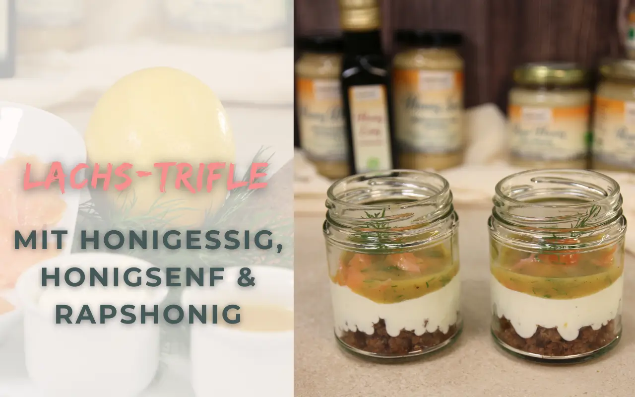 Im Glas geschichtete Vorspeise aus geröstetem Vollkornbrot, Crème fraîche und Lachs in Honig-Senf-Sauce