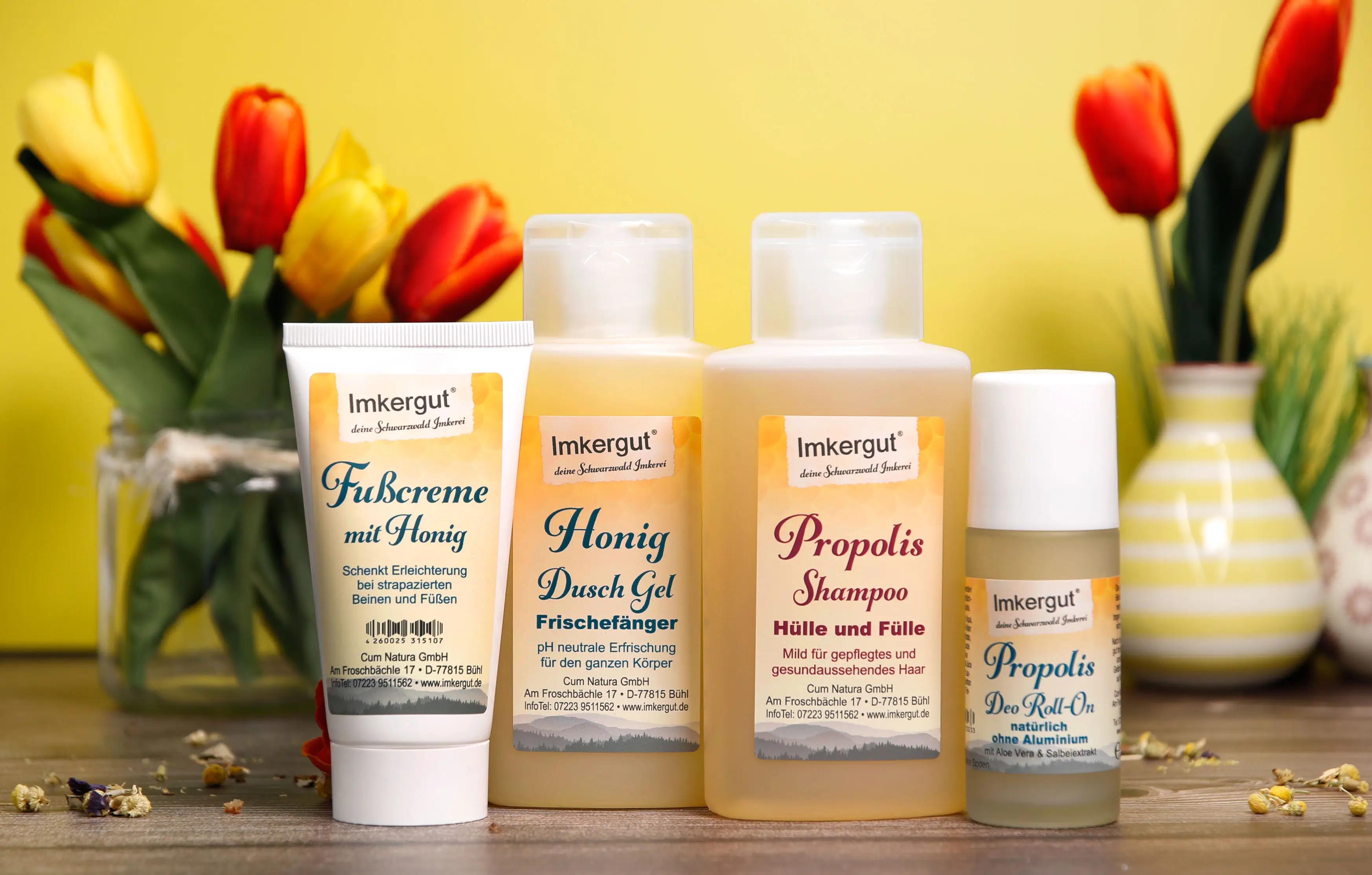 Set aus Fußcreme, Duschgel, Shampoo und Deo