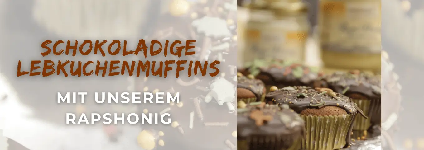 Lebkuchenmuffins mit Schokoguss und Zuckerstreuseln